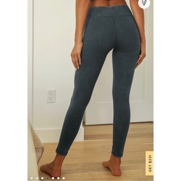 Lulus Fit for Life Charcoal Grey High Waisted Leggings Size Medium NWT - Picture 3 of 11
